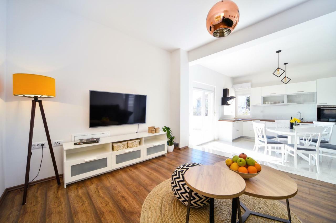 Apartman Space Razanac Luaran gambar