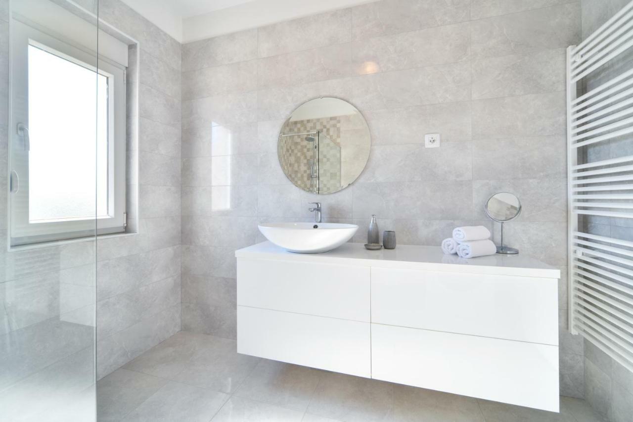 Apartman Space Razanac Luaran gambar